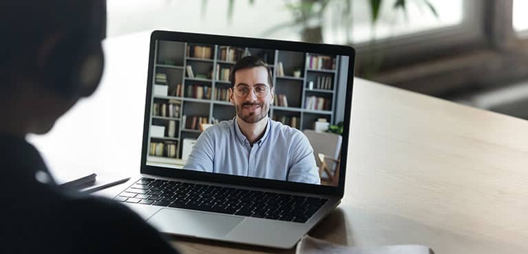 Individual meeting virtually with their advisor