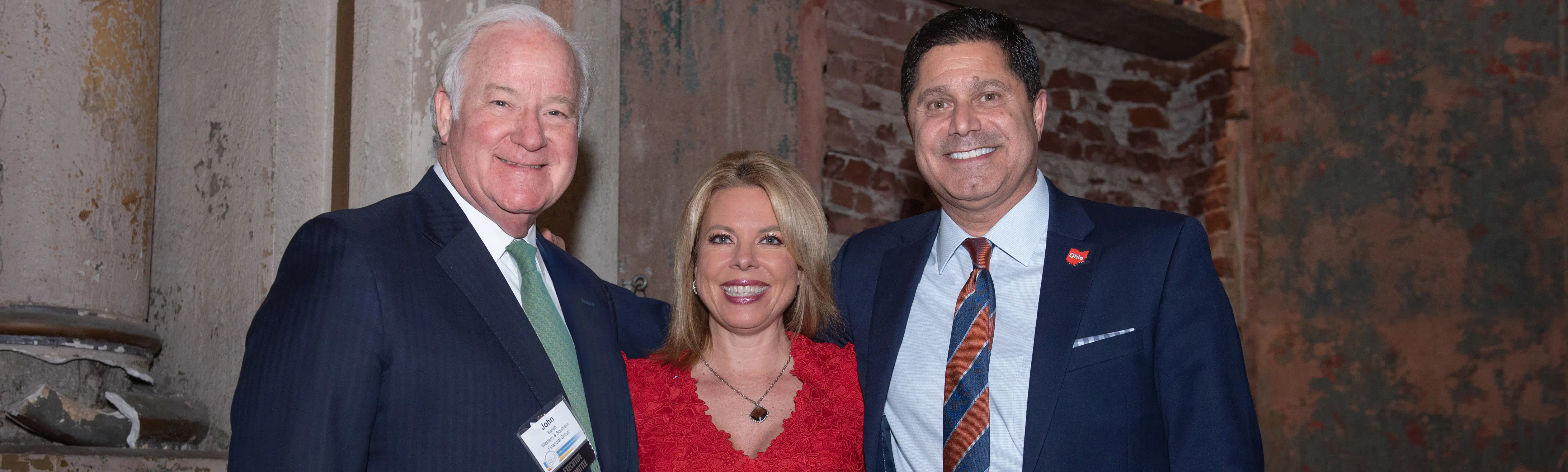 Barrett, Lauterbach, Nauseef