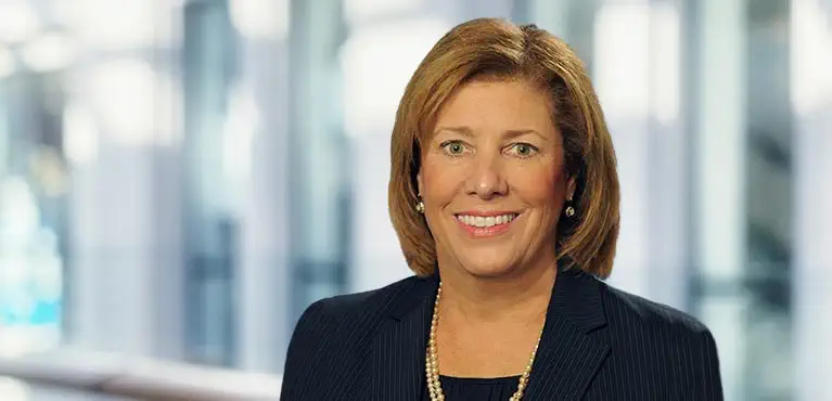 Karen Chamberlain headshot