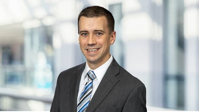 photo of Scott Henry